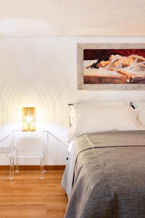 شقة Rotonda 23 - Loft In Pantheon روما المظهر الخارجي الصورة